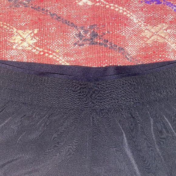 GapFit 3" Running Shorts, True Black, Size Small - Picture 3 of 6